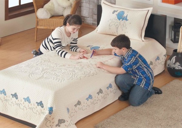 Sihirli Balık Tek Kişilik Pano Yatak Örtüsü